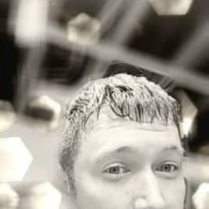 Meet your Posher, Russell